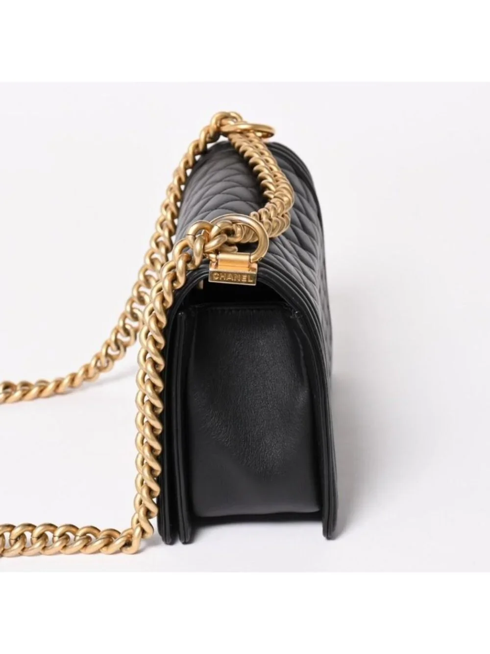 Chanel Boy 25 Chain Shoulder Bag Base CC Logo Lambskin Black